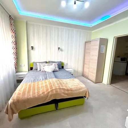 Belien Apartment Mako